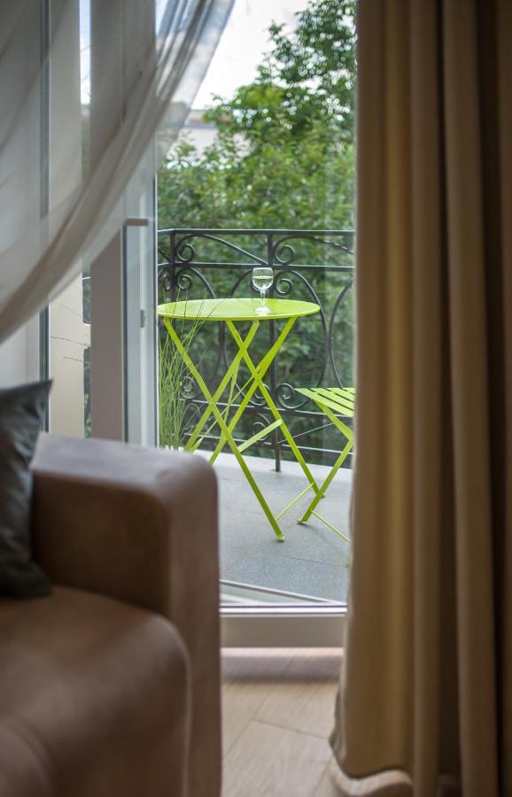 Modern Apartmeents Near Central Park Poltava Exteriör bild